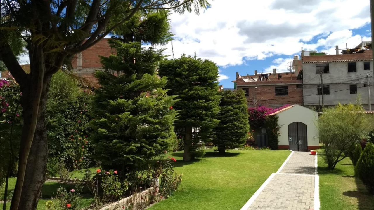 Hotel Colomba Huaraz  Exterior photo