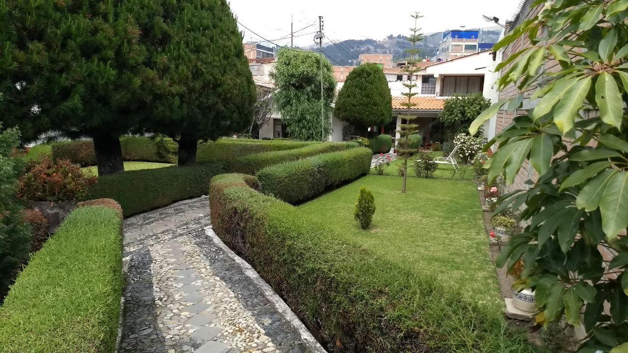 Hotel Colomba Huaraz  Exterior photo